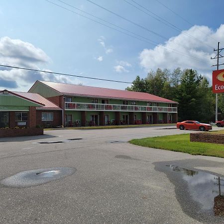 Econo Lodge Cadillac By Choice Dış mekan fotoğraf